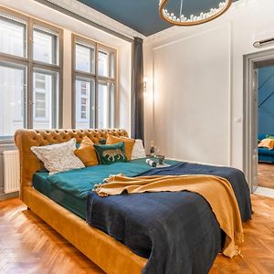 Charles Bridge Suite By Riverside